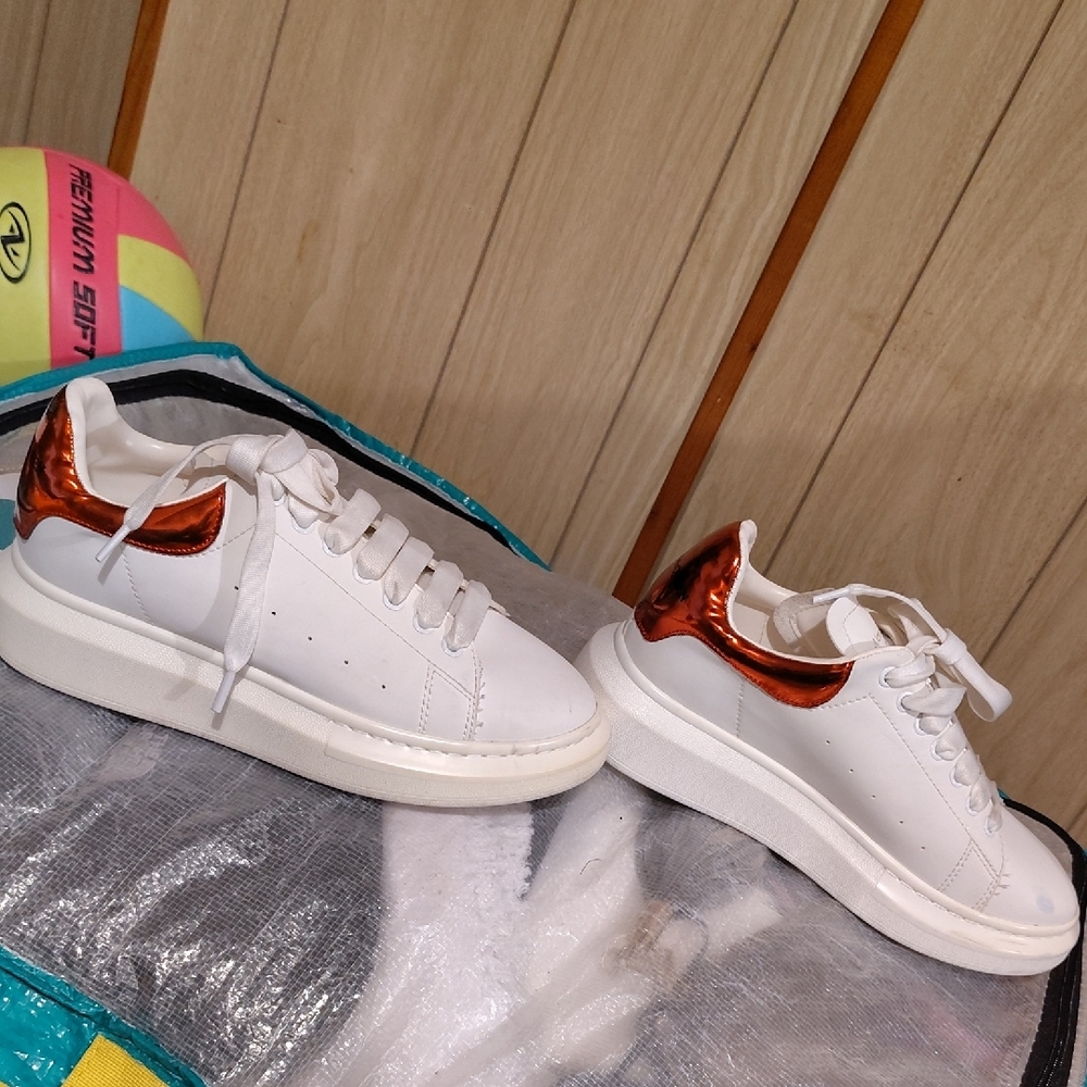 Alexander McQueen Women's Sneakers in White and Metallic Orange - Picture 4 of 4